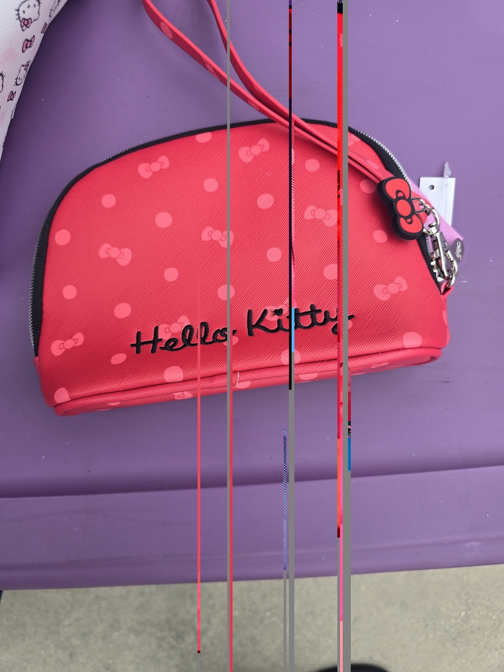 Hello Kitty Red Cosmetic Wristlet Pouch - Picture 2 of 2